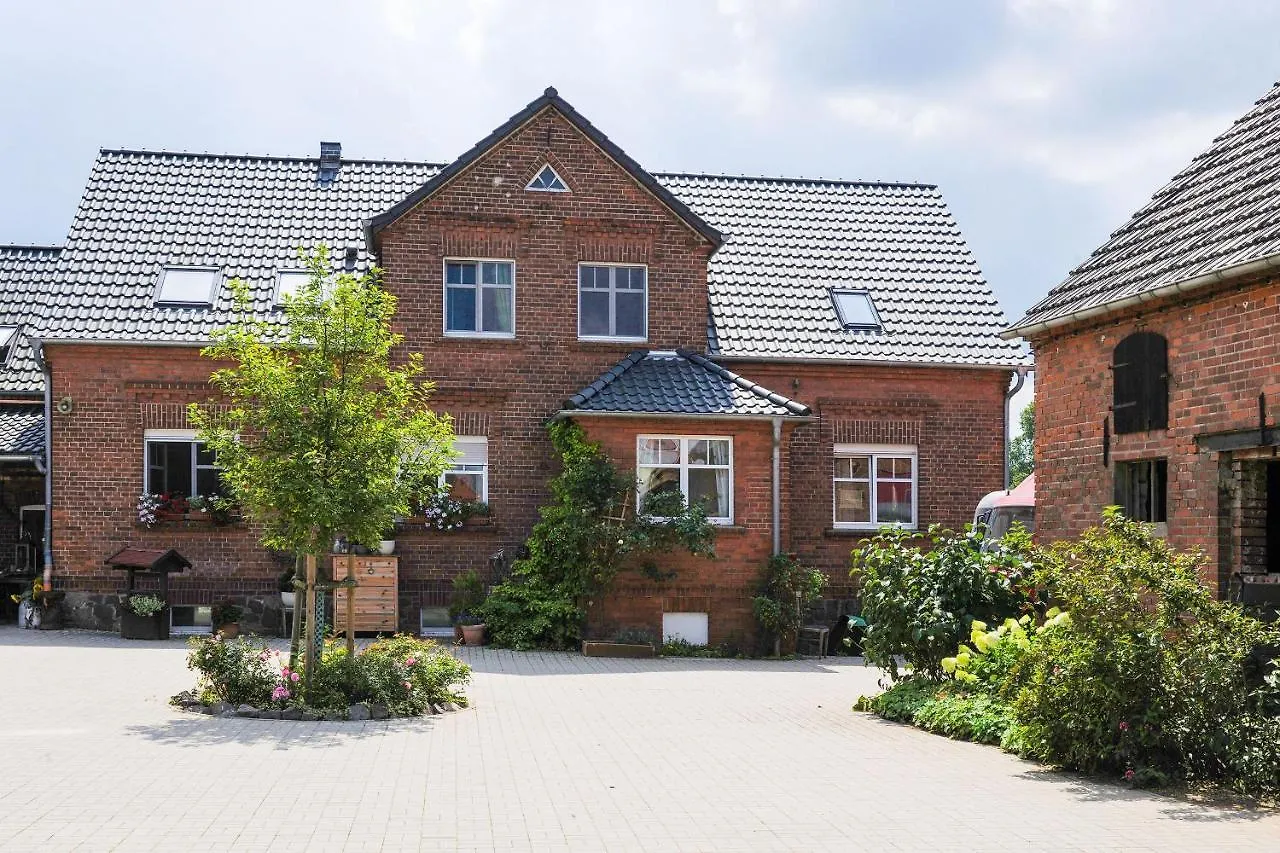 Wo in Brandenburg übernachten: 6 Hotels mit Top-Bewertungen für den Service