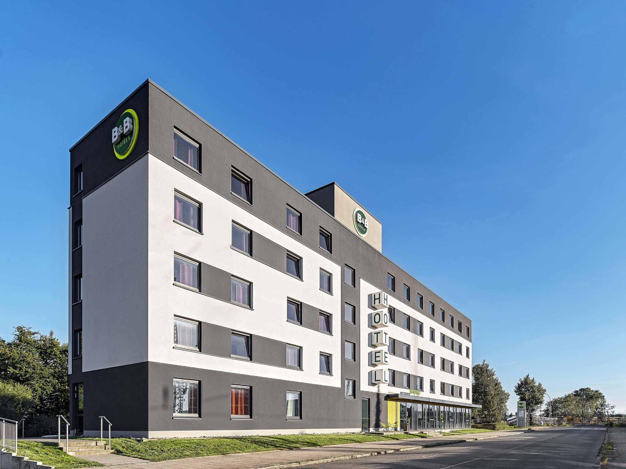 Nahe Dekanatsjugendbüro übernachten: 5 Budget-Hotels verglichen